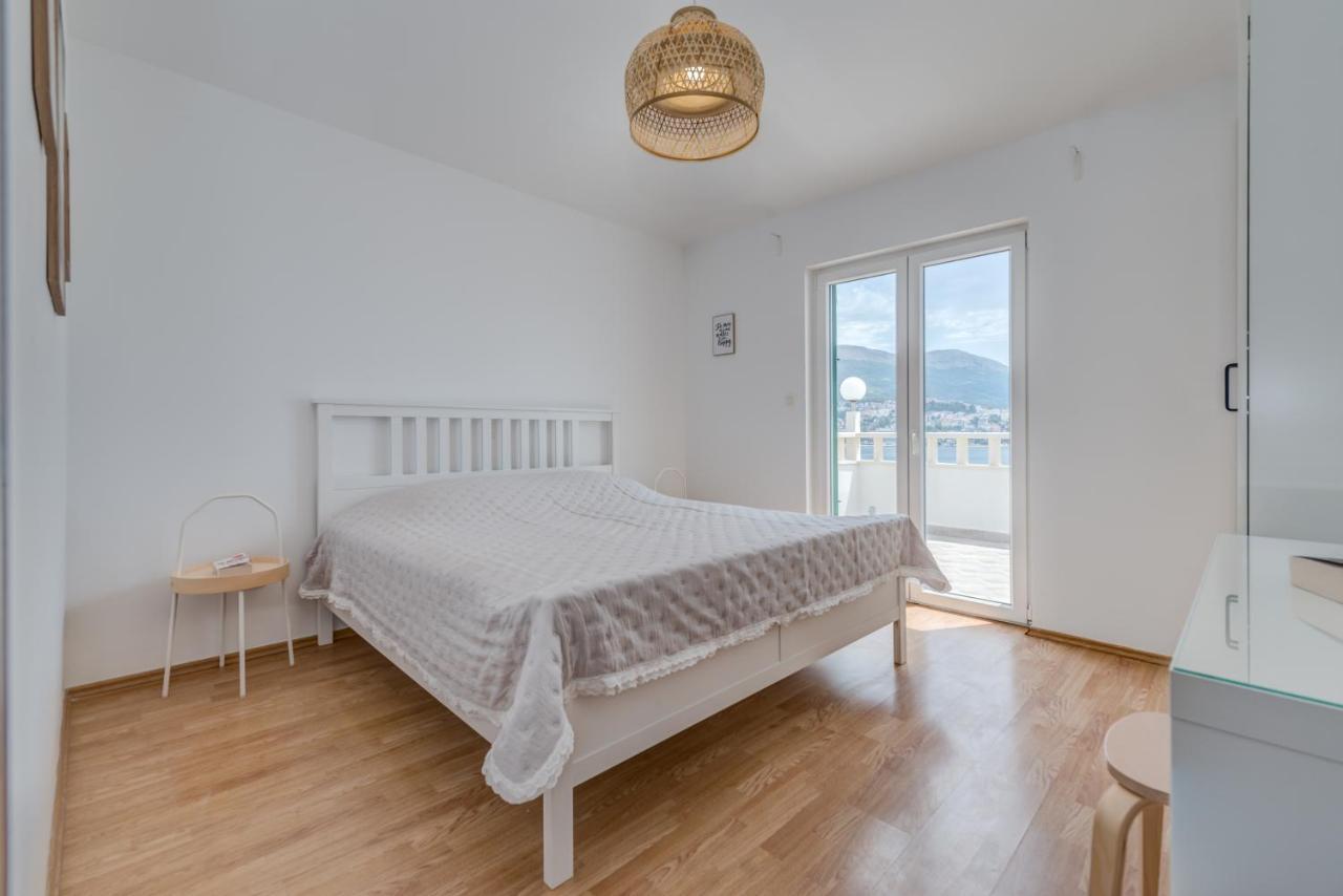 Beachfront Apartments سبليت المظهر الخارجي الصورة